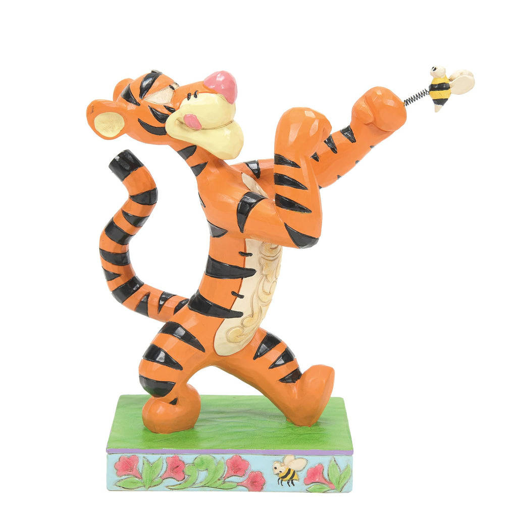 Tigger Fighting Bee – Jim Shore