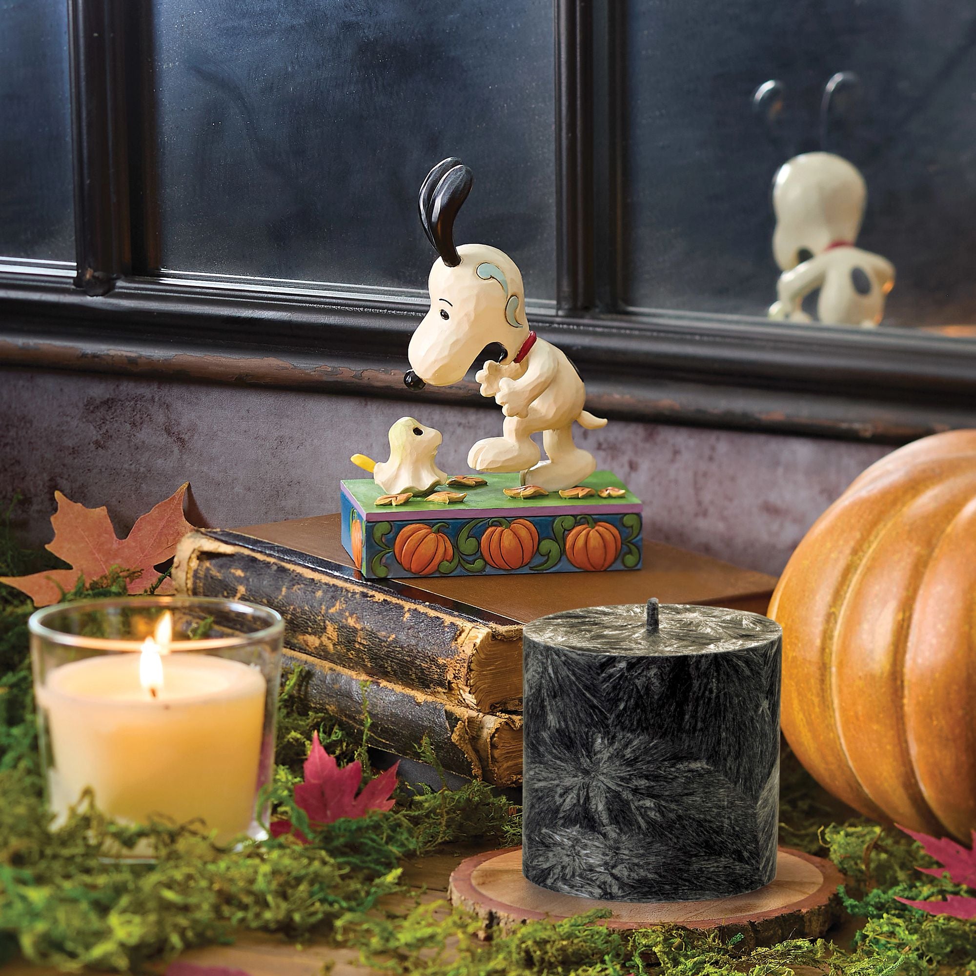 Snoopy Scared by Woodstock Gho – Jim Shore