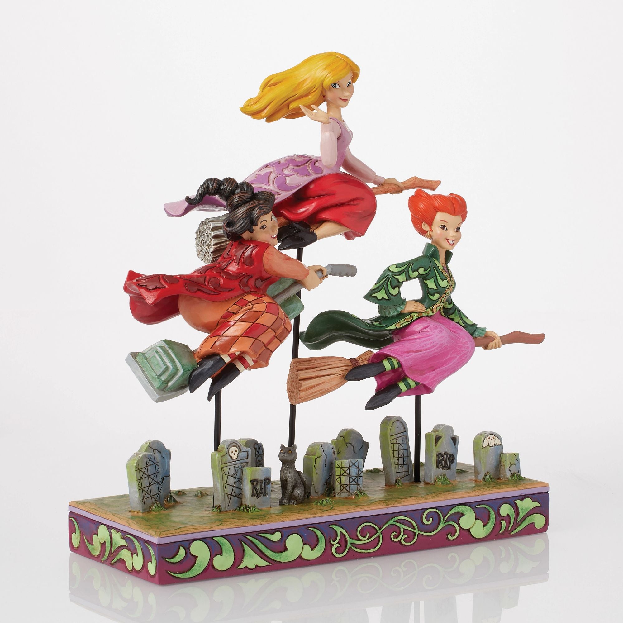 Sanderson Sisters Flying – Jim Shore