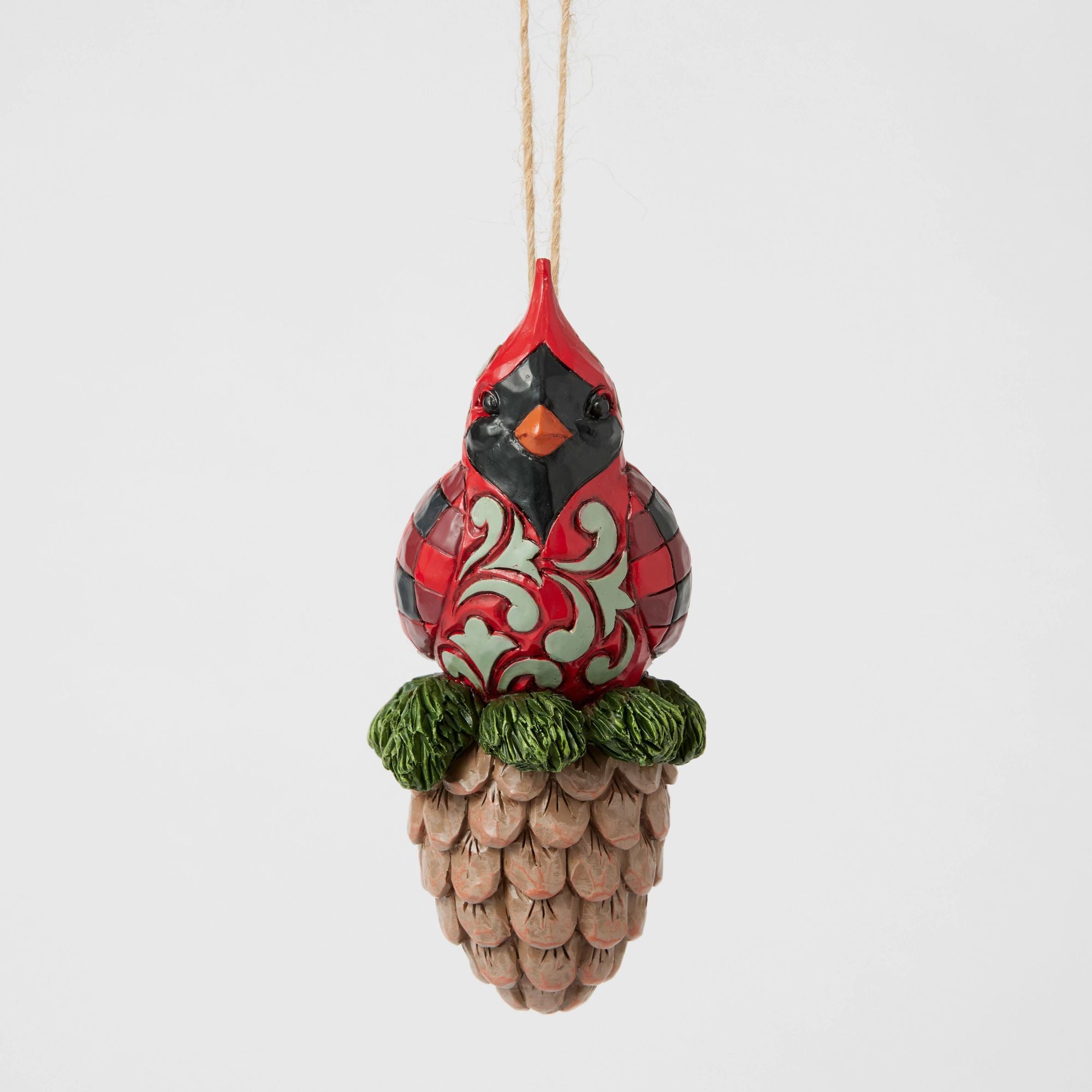 Highland Glen Cardinal Pine Ornament