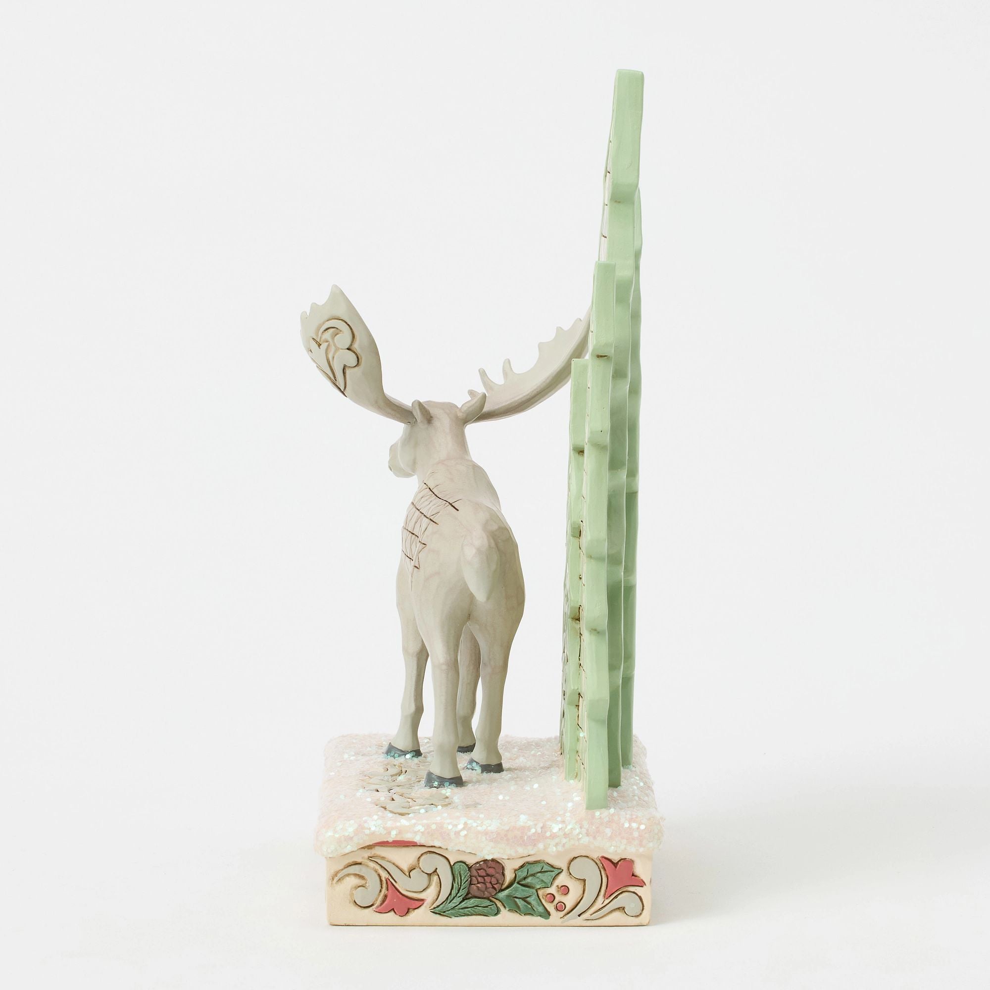 Wdlnd Moose with Layered Tree - Thumbnail 3