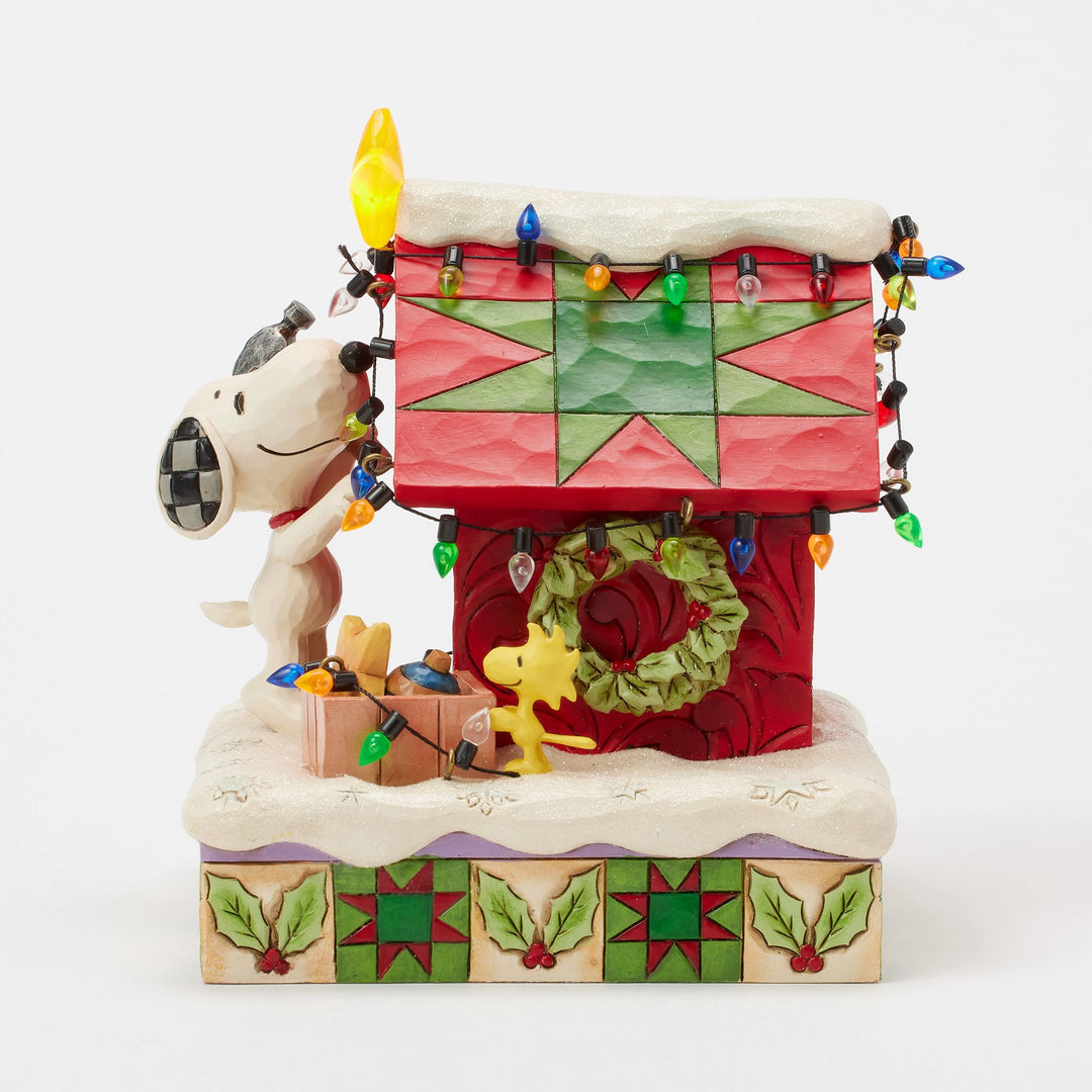 Signed - Snoopy LED Doghouse