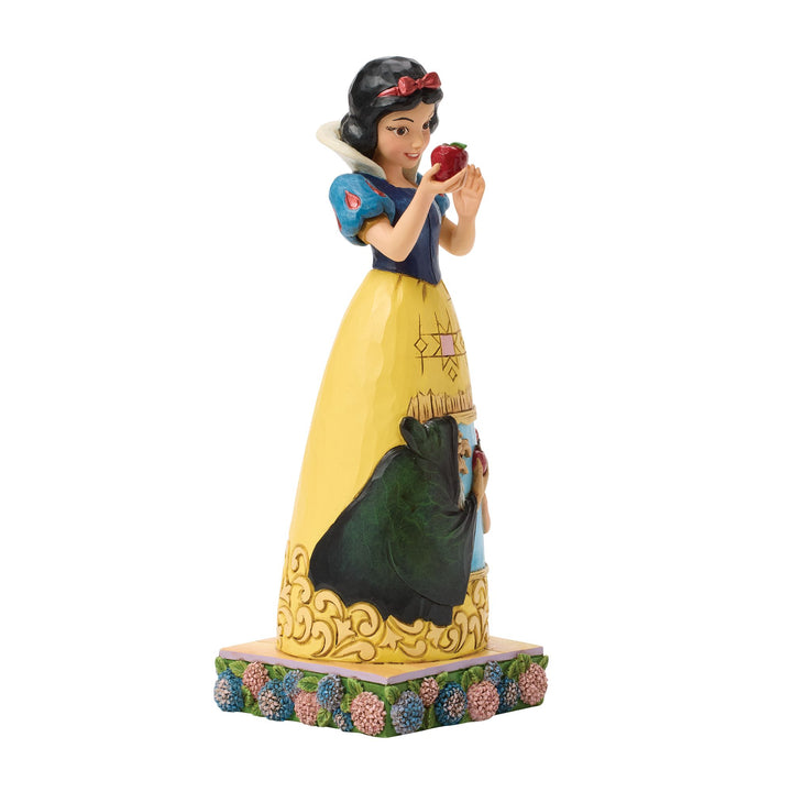 Snow White Apple with Scene