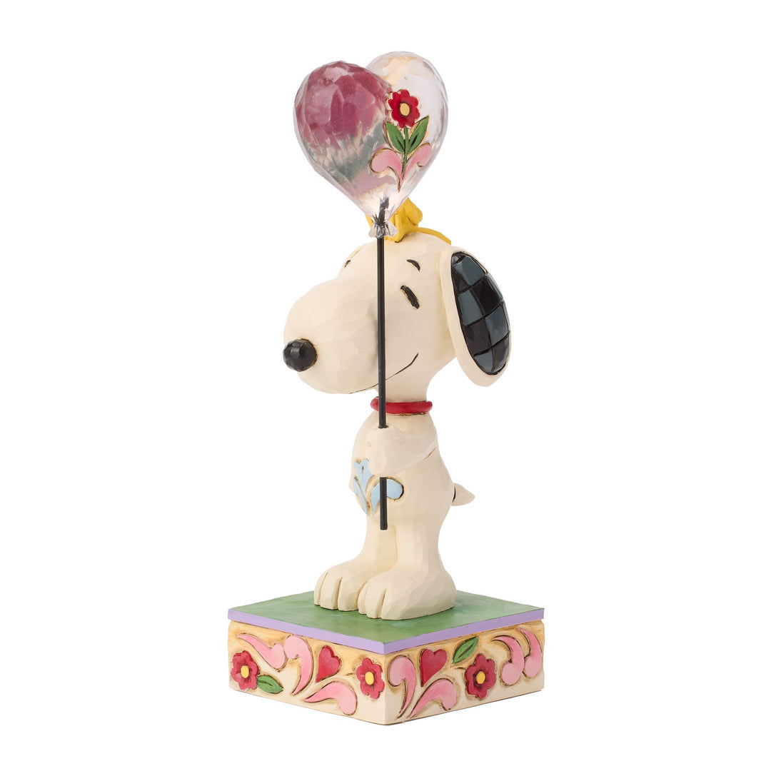 Snoopy with Heart Balloon
